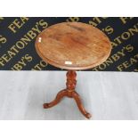 AN ASSOCIATED MAHOGANY AND WALNUT TRIPOD WINE TABLE 50CM DIAMETER