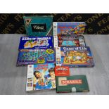 9 BOXED VINTAGE BOARDGAMES INCLUDES SCRABBLE, BERZERK AND GAME OF DRACULA ETC