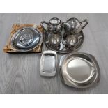 OLDE HALL BULLET SHAPE TEA SERVICE ON STAINLESS TRAY 2 FURTHER PIECES OF STAINLESS STEEL