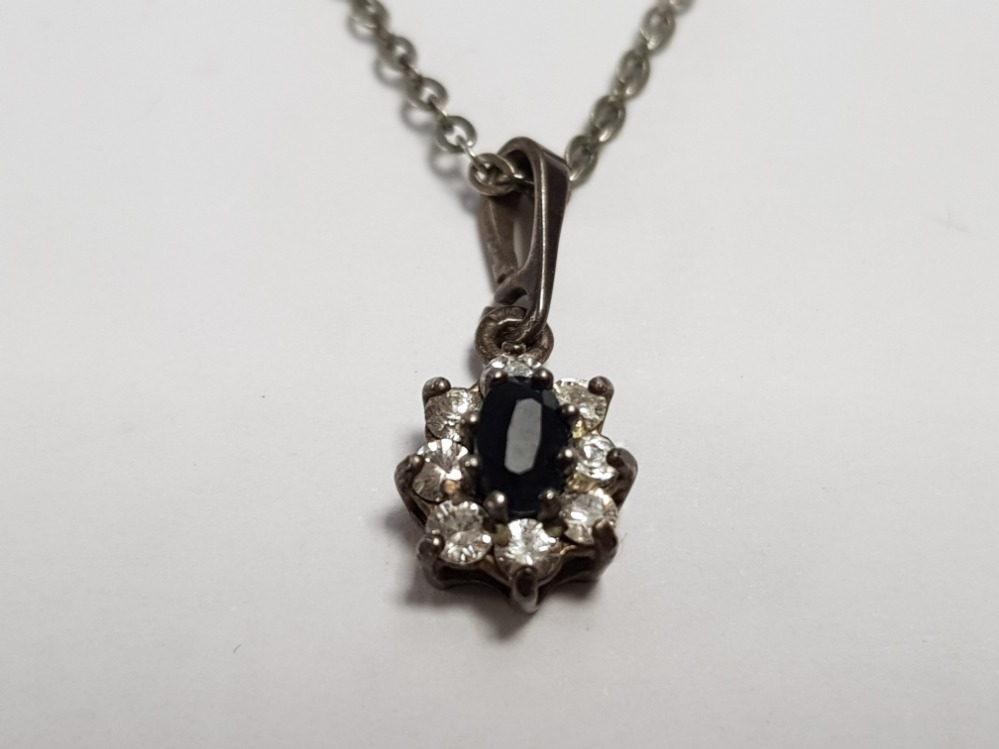 A SILVER AND BLUE STONE PENDANT ON SILVER CHAIN WITH MATCHING EARRINGS BY KIT HEATH BOXED TOGETHER - Image 3 of 4