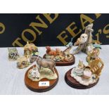 FIVE BORDER FINE ARTS FIGURINES AND THREE LILLIPUT LANE COTTAGES