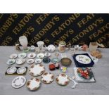 VARIOUS CERAMIC ITEMS INCLUDING SHELLEY TEA POT, TOBY JUG AND 4 PIECES OF OLD COUNTRY ROSES