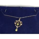 ART NOUVEAU 9CT GOLD PENDANT WITH GREEN PERIDOT AND SEED PEARLS ON 9CT GOLD CHAIN 2.7G GROSS