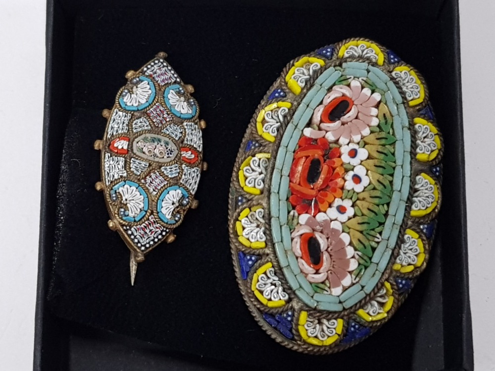 2 VINTAGE ITALIAN MICRO MOSAIC BROOCHES, BOTH NICELY DETAILED PIECES