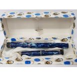 BOXED VINTAGE FOUNTAIN PEN AND PENCIL