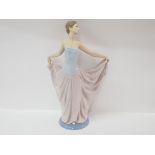 LLADRO FIGURE 5050 DANCER WITH ORIGINAL BOX