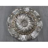 LARGE HALLMARKED LATE 17TH CENTURY SILVER AND ETCHED FRUIT BOWL 1047.6G