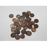 A COLLECTION OF 125 FARTHINGS YEAR VICTORIA TO GEORGE VI