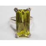 SILVER, LEMON QUARTZ , DIAMOND SET CLAWS RING, 9.6G SIZE R1/2