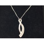 9CT WHITE GOLD 11 STONE DIAMOND PENDANT AND CHAIN, 1.7G