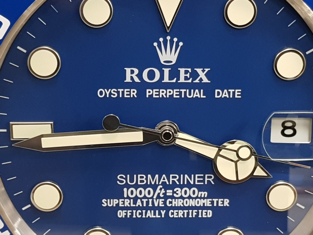 IN THE STYLE OF ROLEX WALL CLOCK SUBMARINER - Image 2 of 4