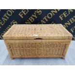 WICKER STORAGE BASKET