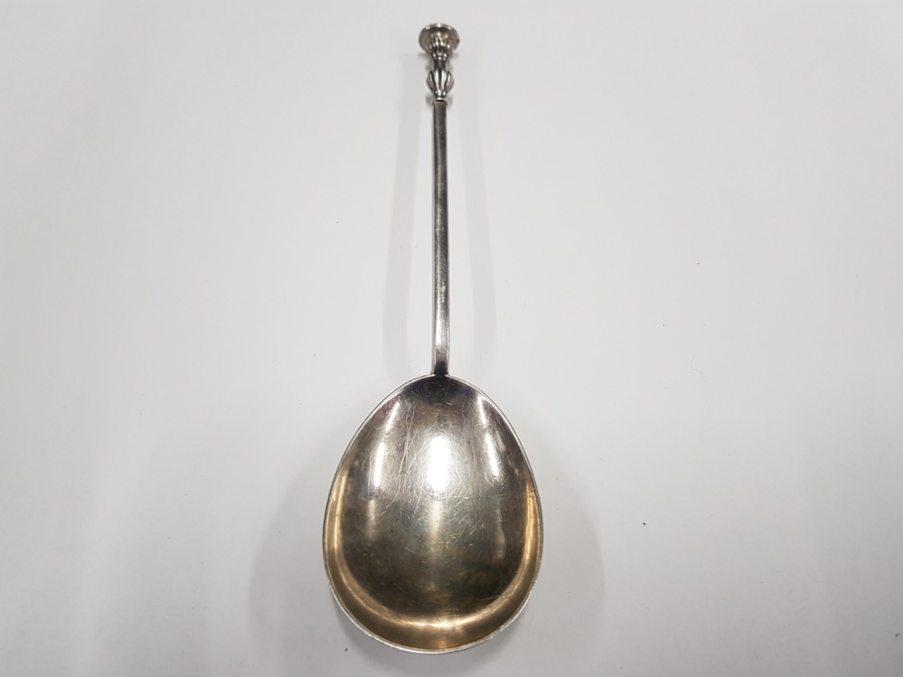 17TH CENTURY STYLE ANTIQUE LARGE SEAL TOP SPOON 7 1/2 BY WILLIAM HUTTON AND SONS SHEFFIELD 1912 53.