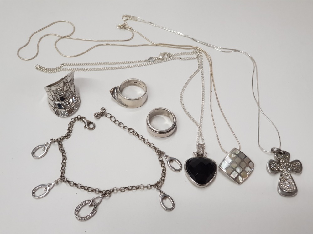 3 SILVER RINGS, 3 SILVER NECKLACES WITH PENDANTS AND ONE SILVER BRACELET 74.2G GROSS