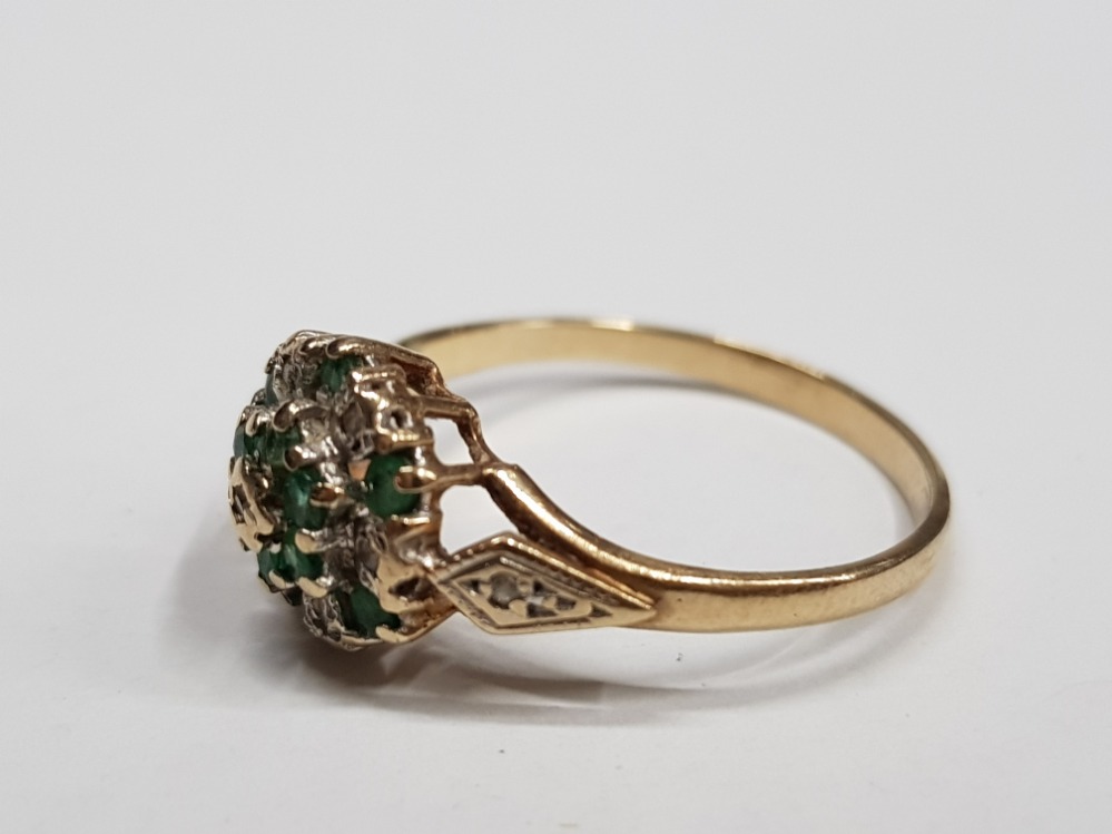 9CT YELLOW GOLD EMERALD AND DIAMOND CLUSTERING SET WITH A SINGLE DIAMOND ON THE SHOULDERS 1.9G GROSS - Image 2 of 2