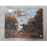 STARSHIP TROOPERS THE MINATURE GAME SET, THE ULTIMATE BATTLE FOR THE FATE OF A RACE, IN ORIGINAL BOX