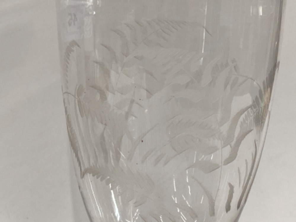 LATE 19TH CENTURY MOUTH BLOWN HANDMADE CELERY VASE HAND ETCHED WITH FERNS - Image 2 of 4