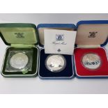 3 ROYAL MINT UK SILVER PROOF CROWNS INCLUDES 1972 SILVER WEDDING, 1977 JUBILEE AND 1981 DIANA