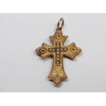 9CT YELLOW GOLD ORNATE CROSS PENDANT SET WITH PEARLS 1.9G GROSS