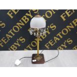 VINTAGE BRASS TABLE LAMP WITH GLASS SHADE AND GLASS LUSTRE DROPS