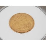 22CT GOLD 1901 FULL SOVEREIGN COIN STRUCK IN PERTH