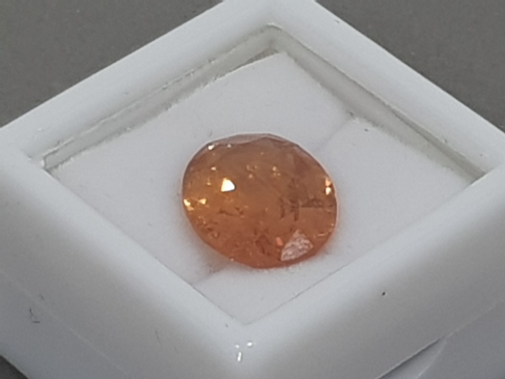 6.28 CARATS HESSONITE GARNET LARGE OVAL CUT