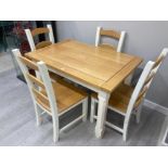 A COUNTRY STYLE KITCHEN TABLE 119.5 X 77 X 80CM TOGETHER WITH FOUR MATCHING CHAIRS