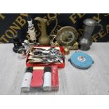 A BOX OF MISCELLANEOUS TO INCLUDE BRASS AND MARBLE EFFECT TABLE LAMP SPELTER SPILL VASE MISC CUTLERY