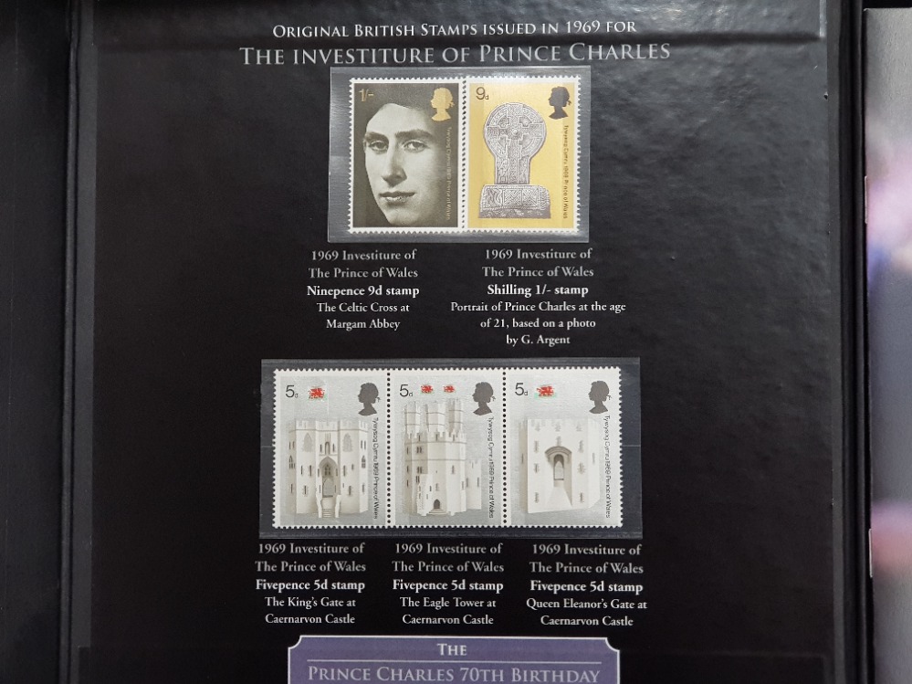 QUEENS CORONATION JUBILEE, QUEENS PLATINUM WEDDING AND PRINCE CHARLES 70TH COIN SETS AND A SET OF - Image 7 of 8