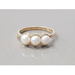 14CT GOLD RING SET WITH 3 CULTURED PEARLS SIZE N 2.3G GROSS