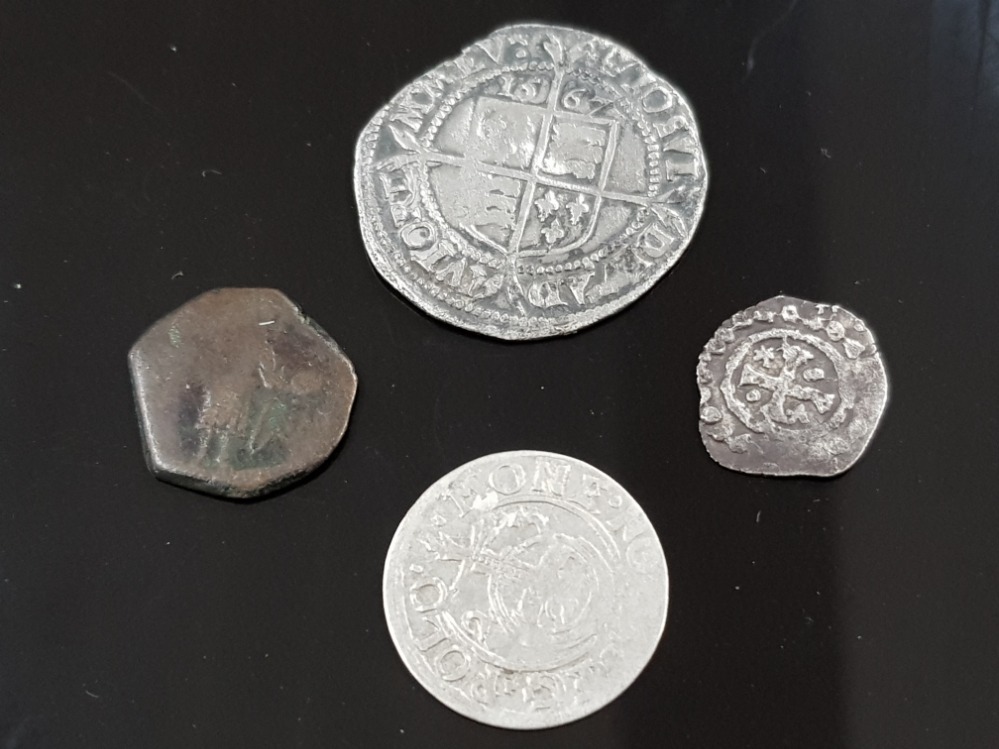 4 OLD COINS MAINLY HAMMERED 1567 ELIZABETH 1