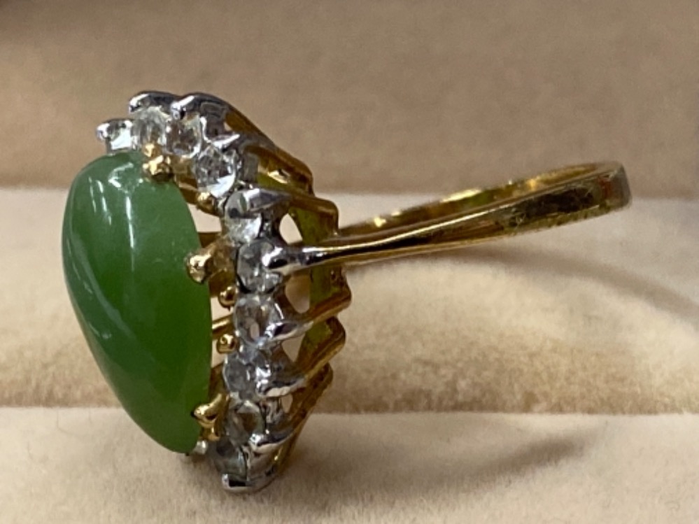 GOLD PLATED JADE AND CZ CLUSTER RING 3.6G GROSS SIZE M - Image 2 of 2