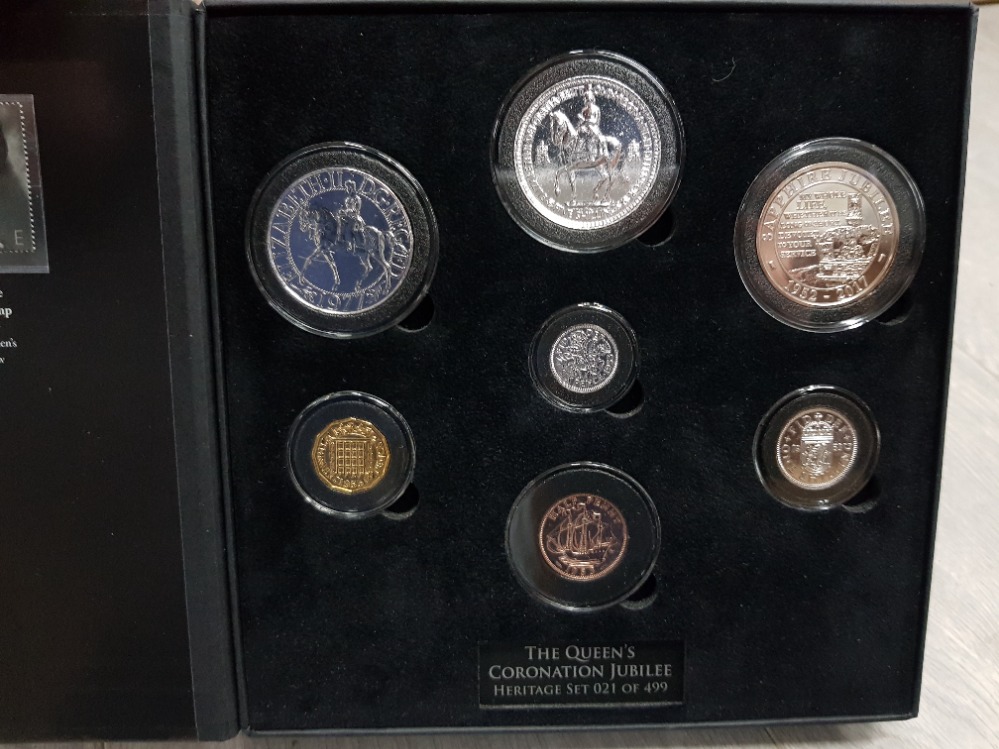 QUEENS CORONATION JUBILEE, QUEENS PLATINUM WEDDING AND PRINCE CHARLES 70TH COIN SETS AND A SET OF - Image 4 of 8