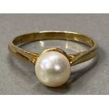 9CT GOLD CULTURED PEARL SOLITAIRE RING, 1.9G SIZE K