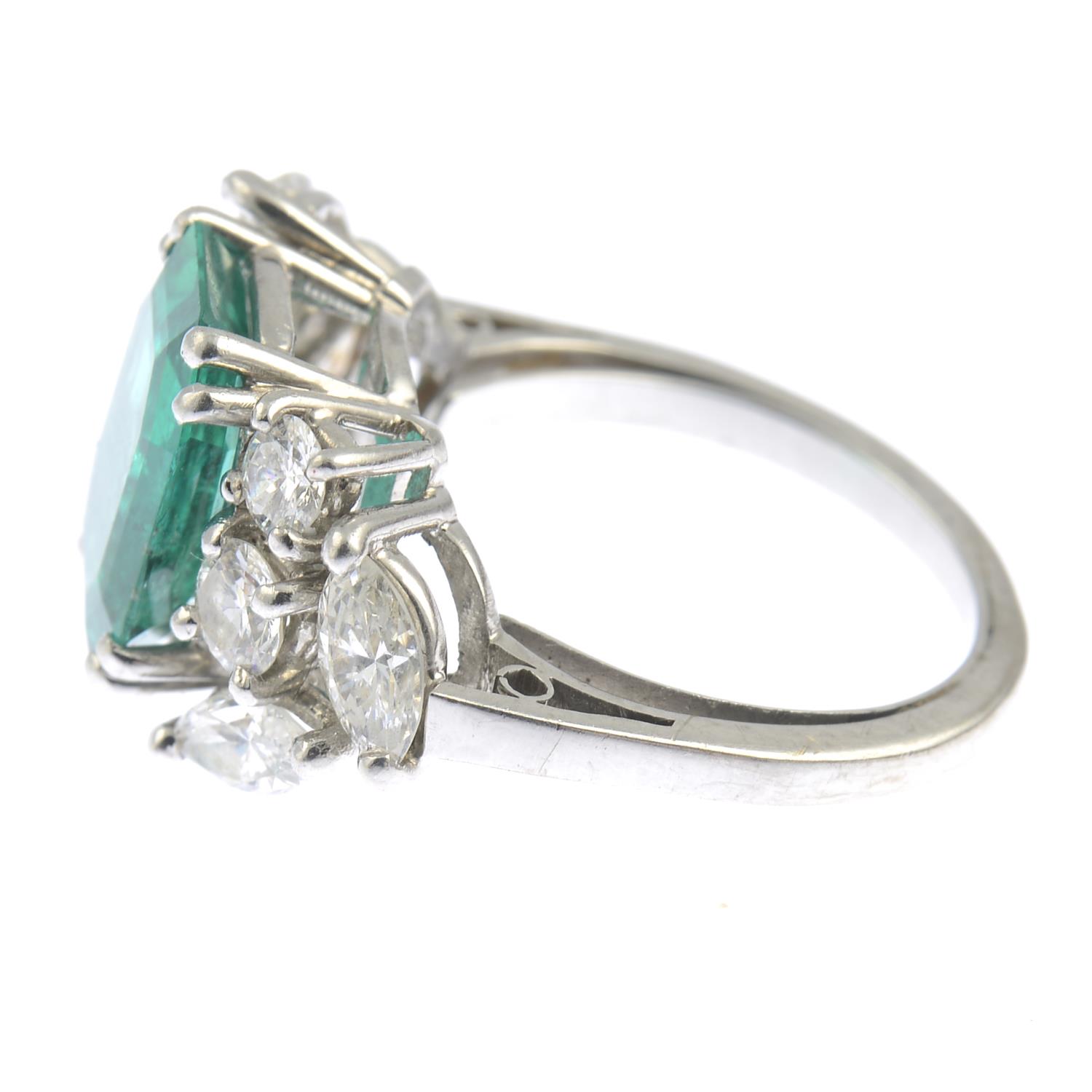 A Colombian emerald and diamond dress ring. - Image 5 of 6