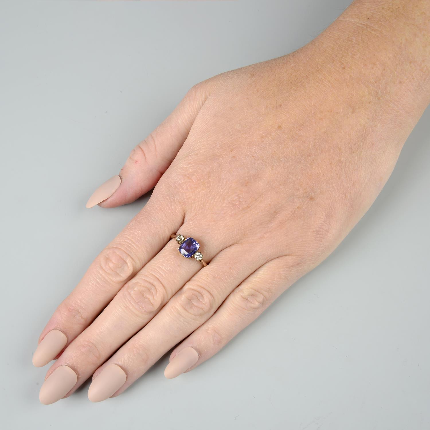 A Sri Lankan sapphire and diamond three-stone ring. - Image 3 of 6