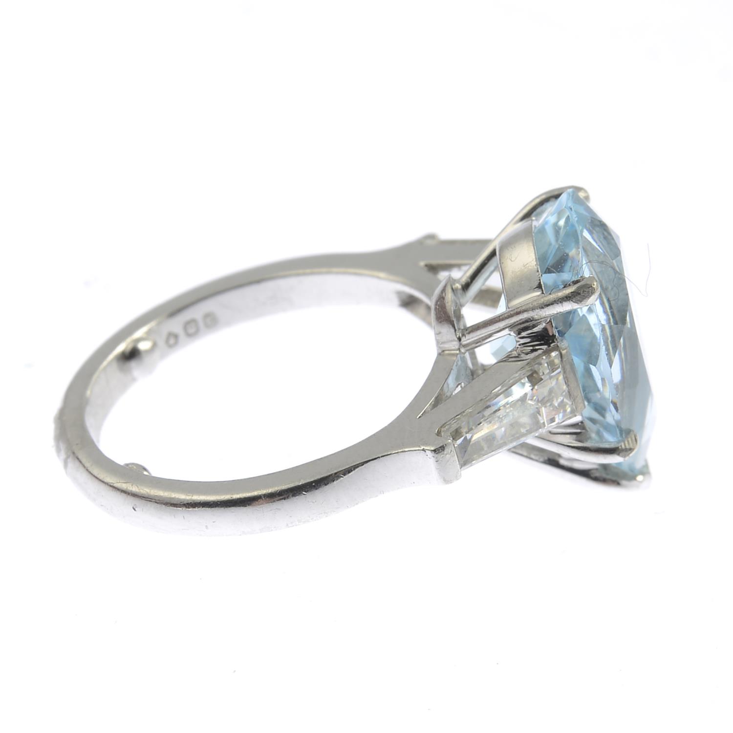 A platinum aquamarine single-stone ring, - Image 4 of 5
