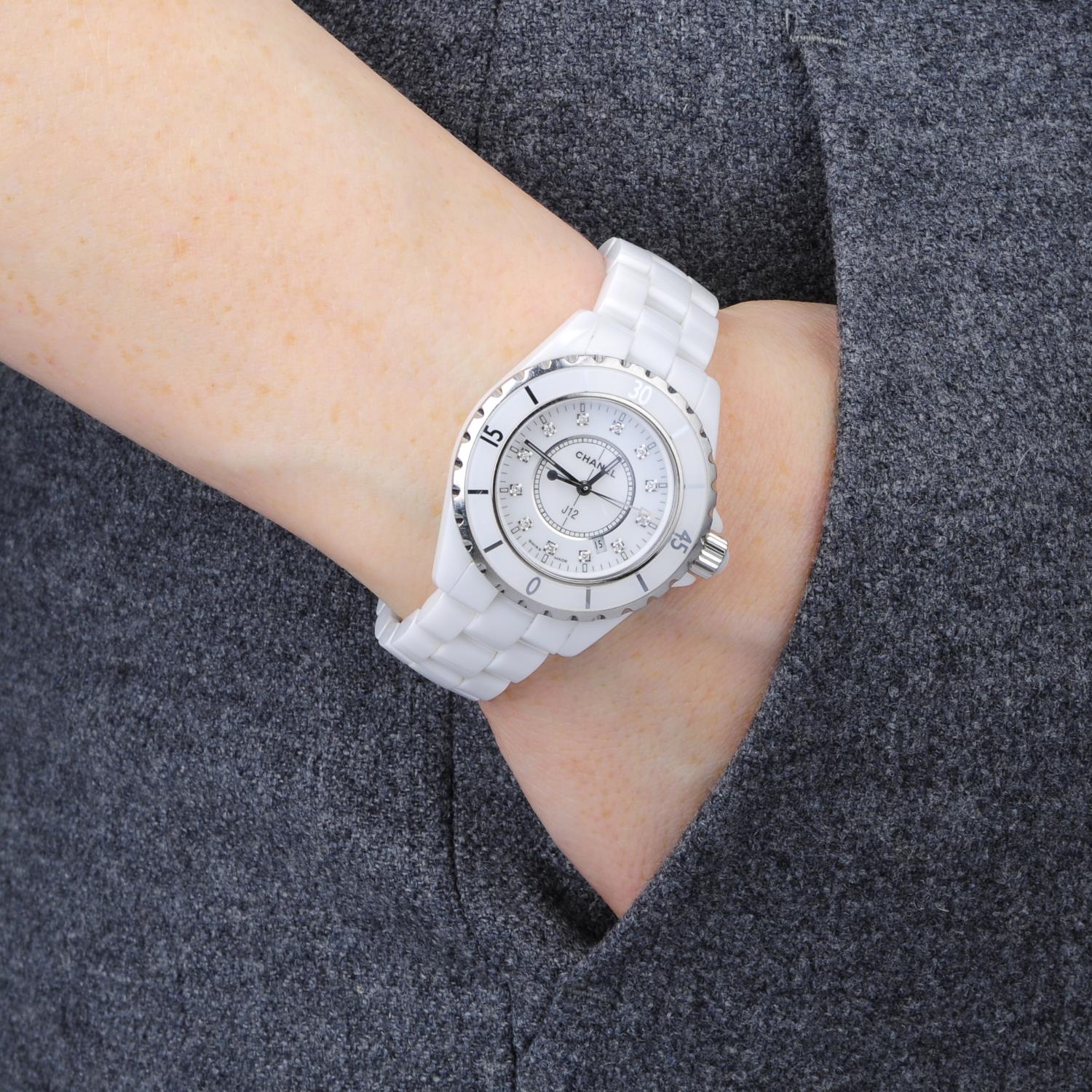 CHANEL - a lady's J12 bracelet watch. - Image 4 of 4