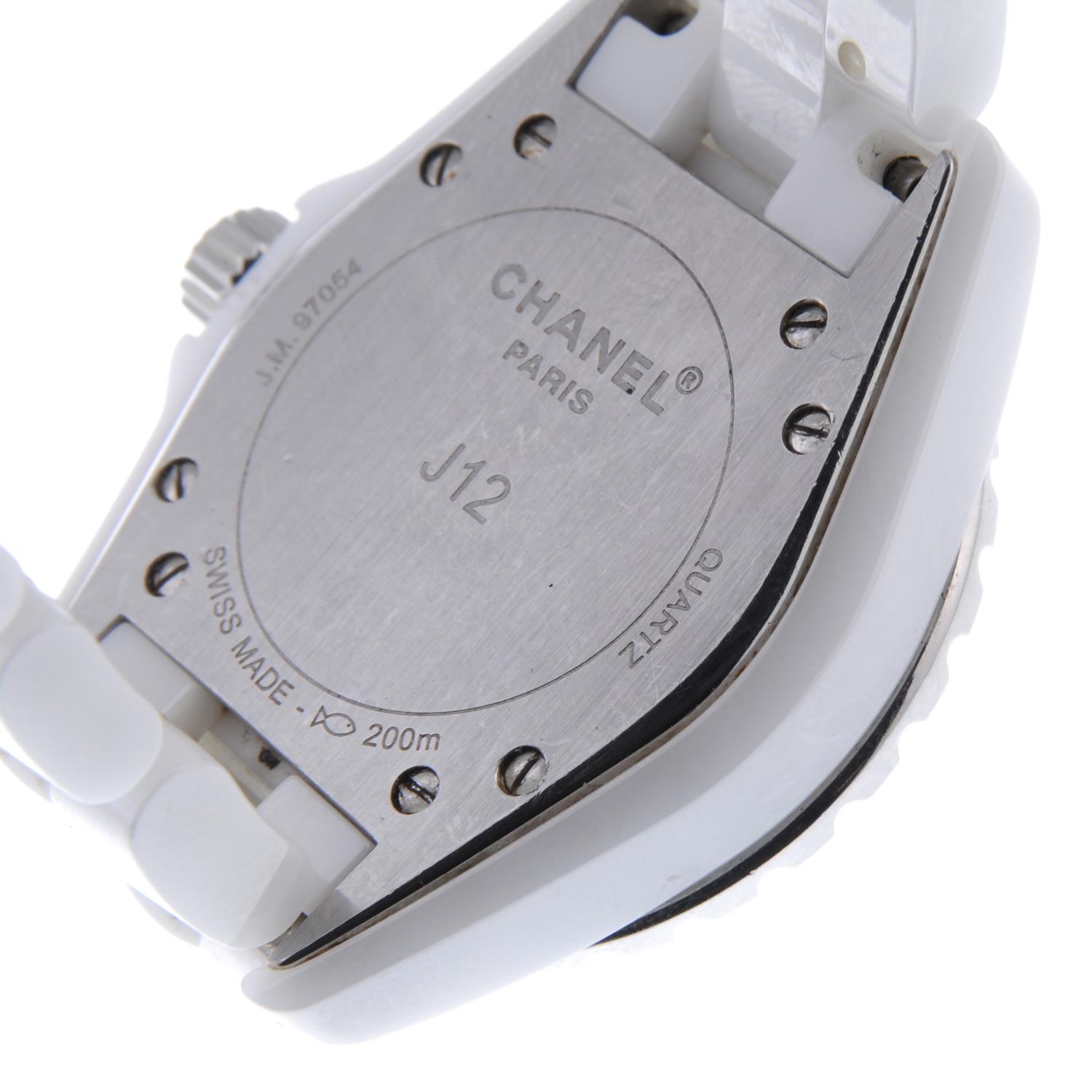 CHANEL - a lady's J12 bracelet watch. - Image 2 of 4