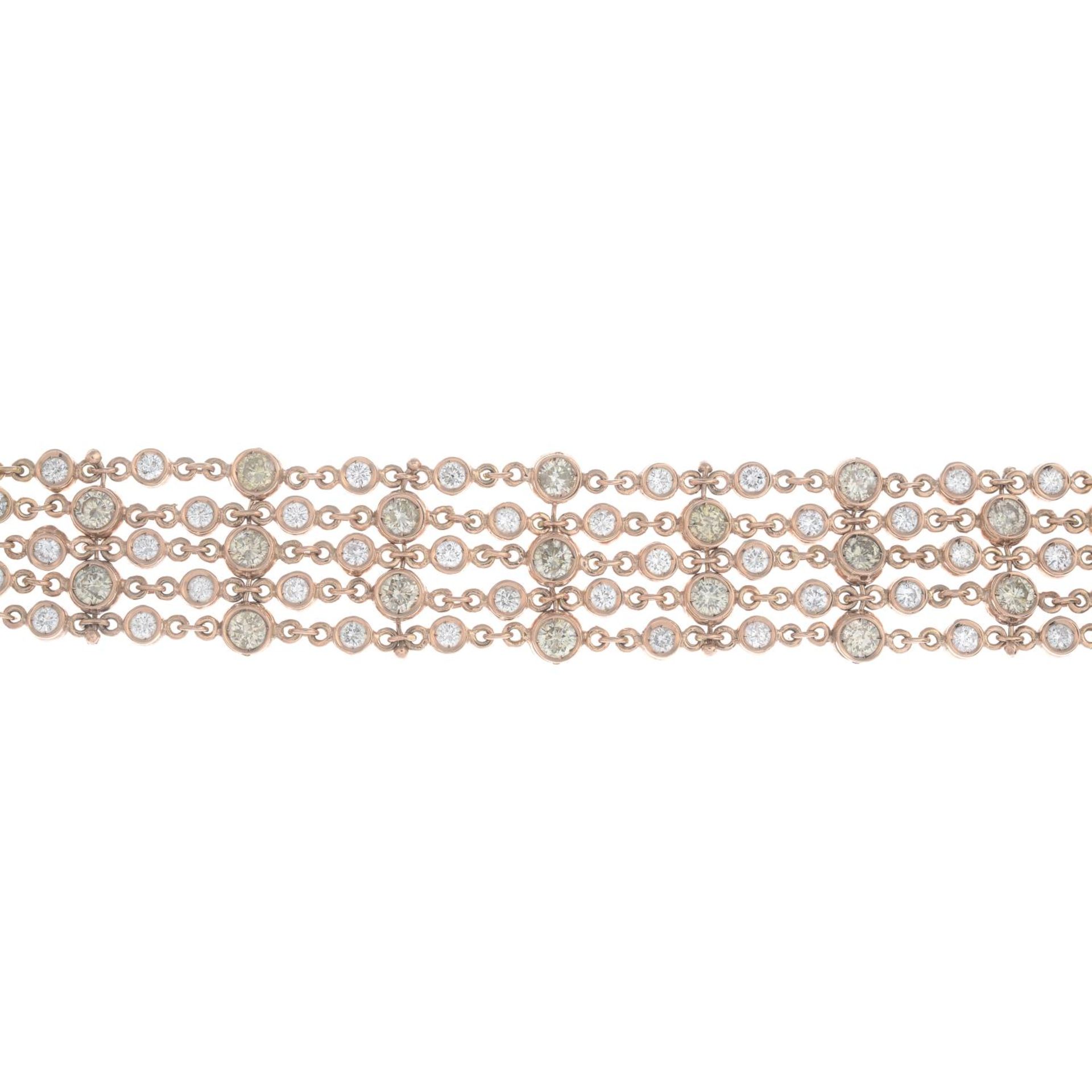 A brilliant-cut diamond bracelet.Estimated total diamond weight 8 to 8.50cts.Length 18cms.