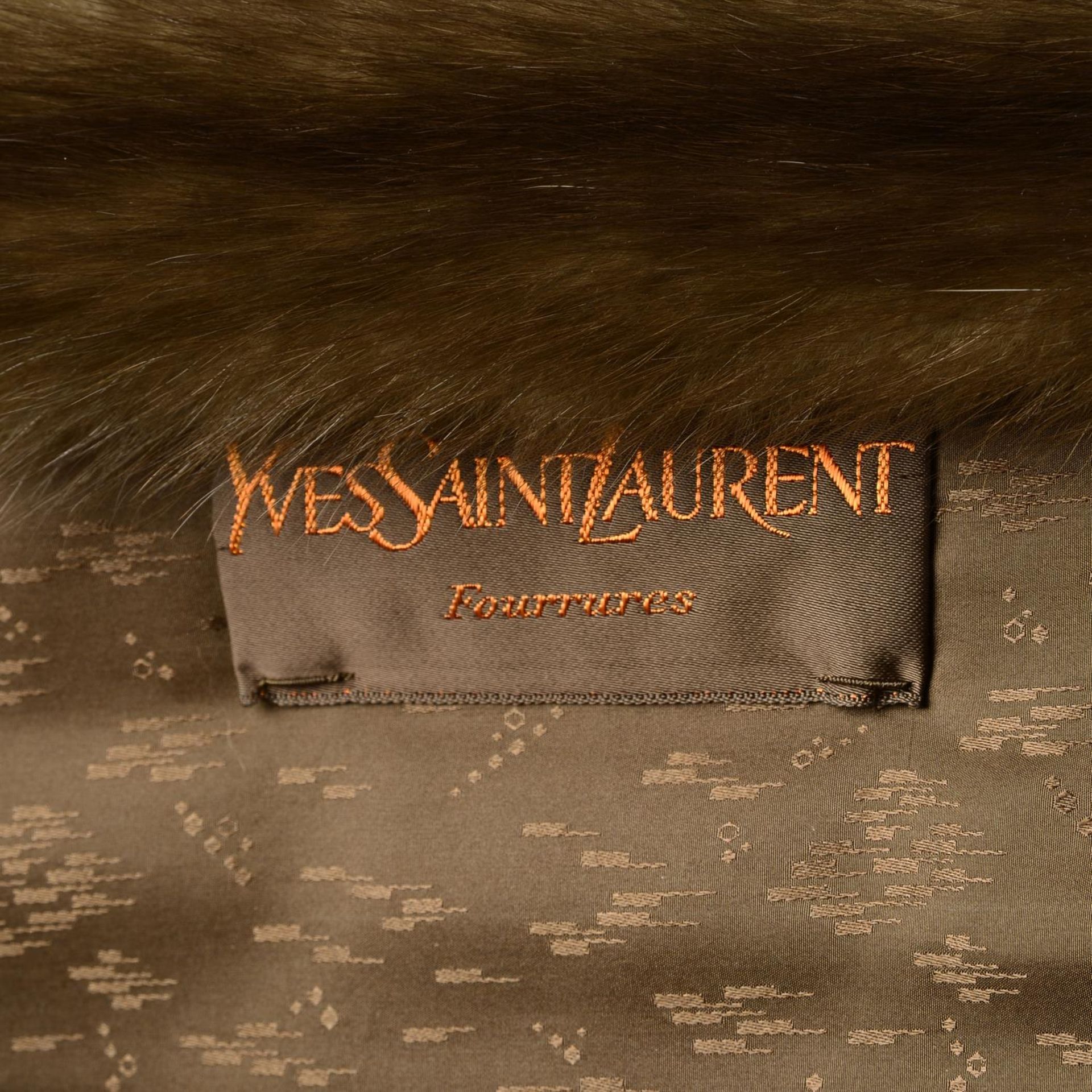 YVES SAINT LAURENT - a full length sable fur coat. - Bild 3 aus 3