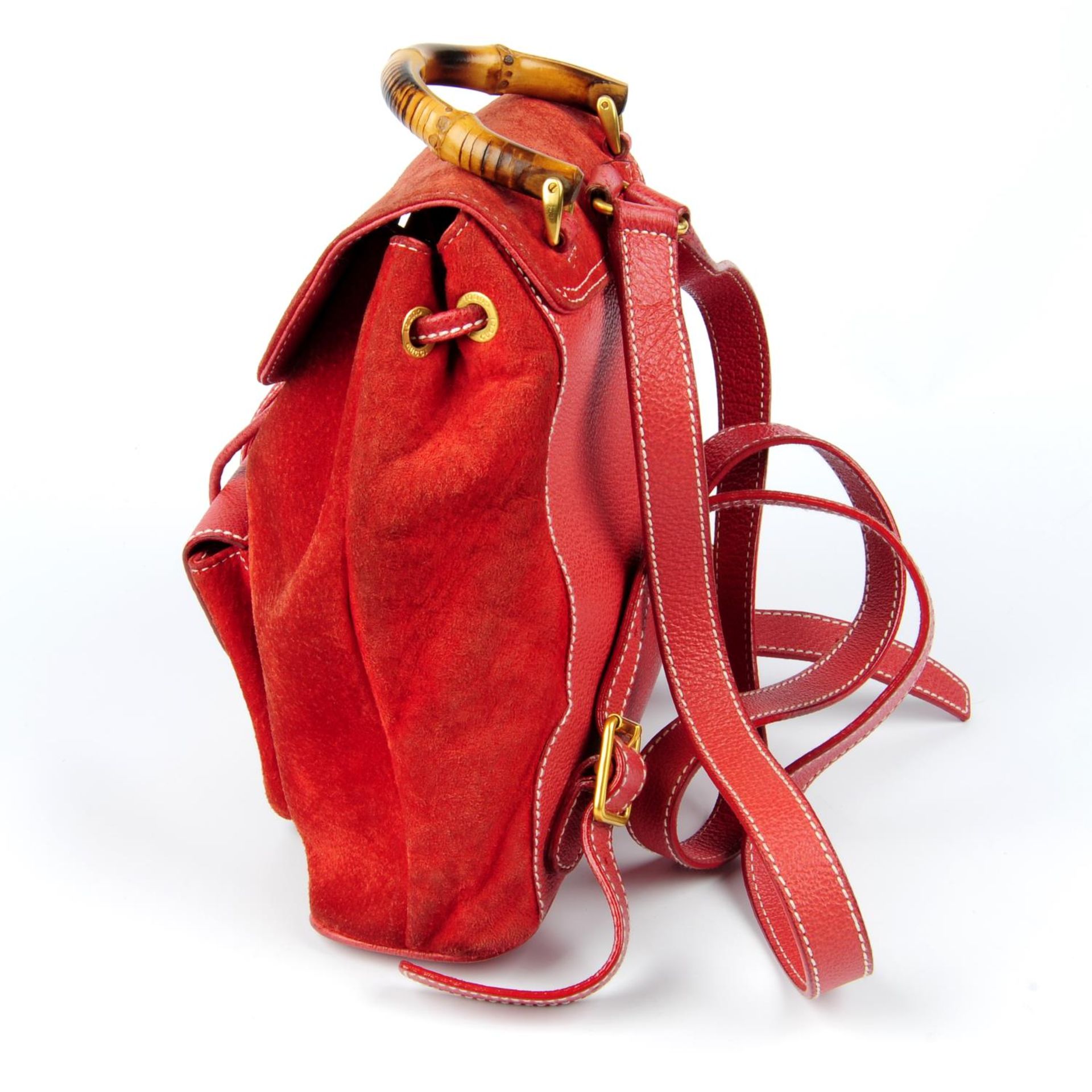 GUCCI - a red suede and leather bamboo backpack. - Bild 3 aus 7