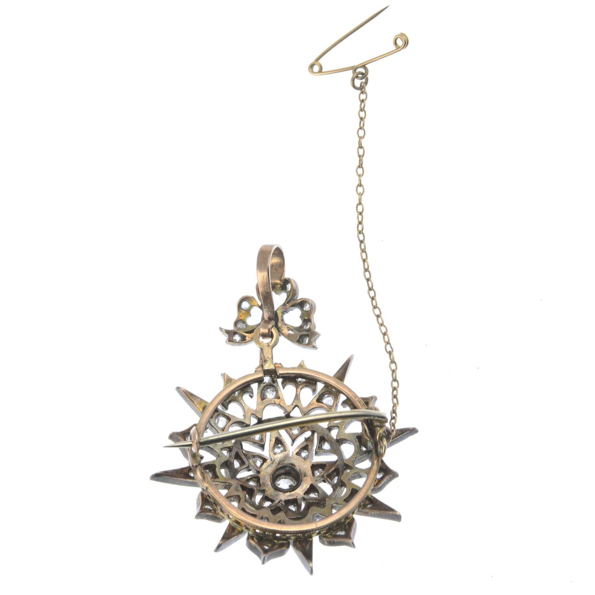 A late 19th century silver and gold old and rose-cut diamond pendant.Estimated principal old-cut - Bild 2 aus 2