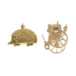 9ct gold hedgehog charm, hallmarks for 9ct gold, length 2cms, 1.6gms.