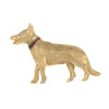 A 9ct gold German Sheppard dog brooch,