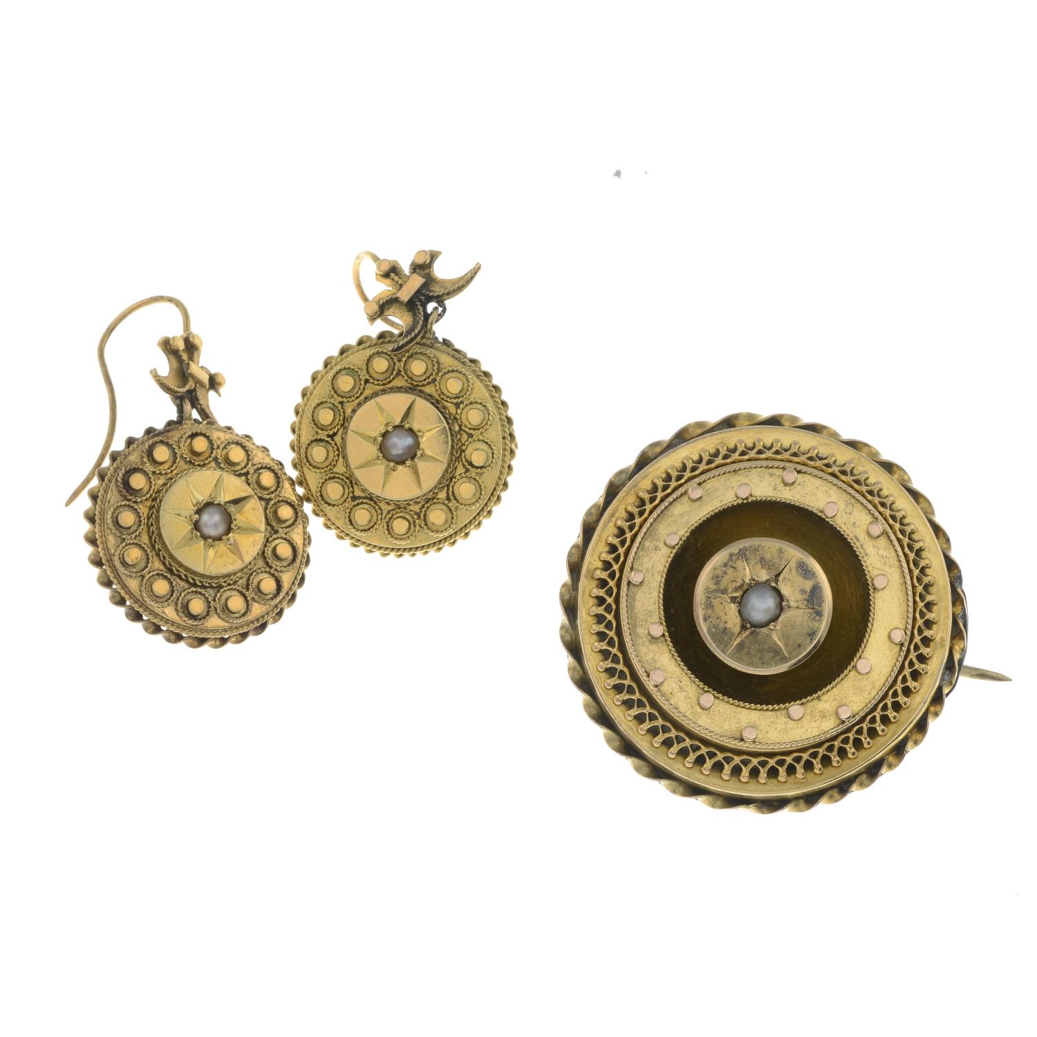 A set of Late Victorian split pearl jewellery, - Image 2 of 3