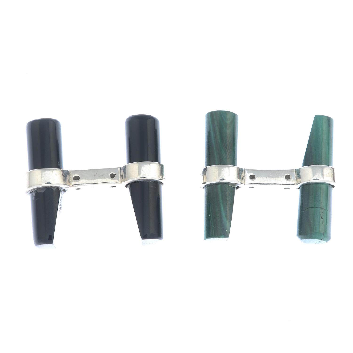A pair of onyx and malachite cufflinks.Stamped 925.