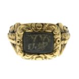 An early 19th century memorial ring.Ring size J1/2.