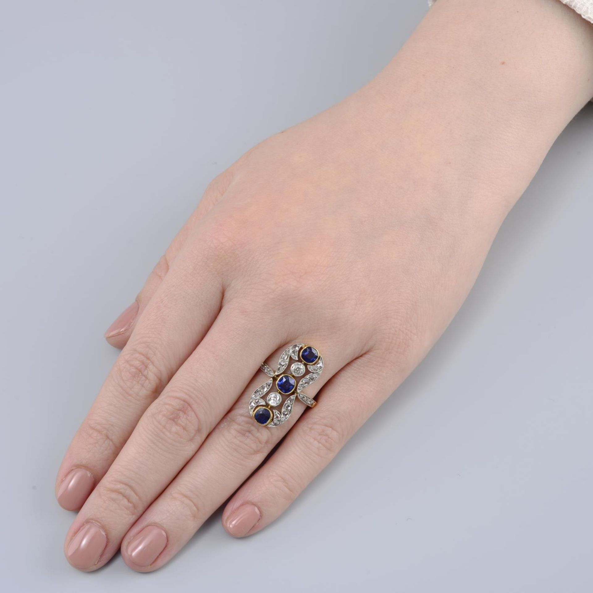 A Belle Époque platinum and 18ct gold, - Image 3 of 6