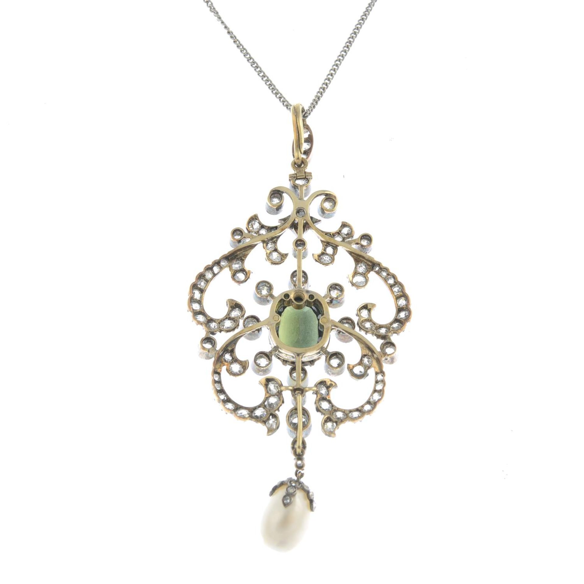 A late Victorian silver and gold green tourmaline, pearl and diamond pendant, with later chain. - Bild 3 aus 6